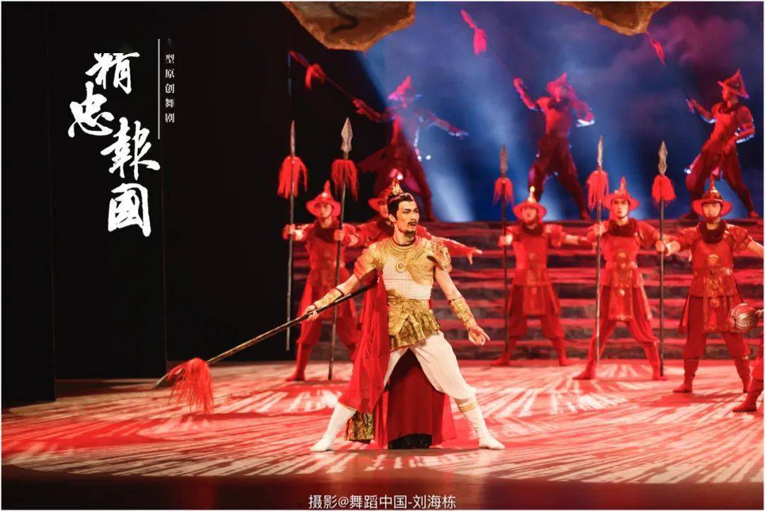 人外线大将为胜利而战，全队气势如虹夺得胜利的简单介绍