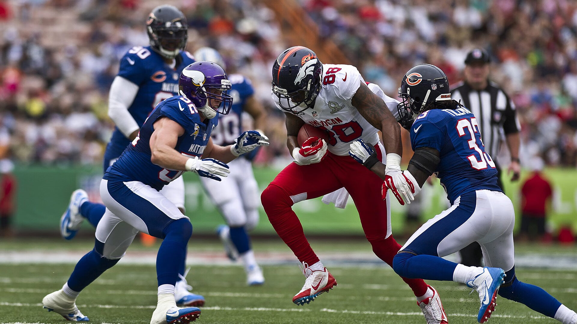 羽毛球赛场焦点！美国队对阵阿根廷队，战况跌宕起伏，悬念直到终场